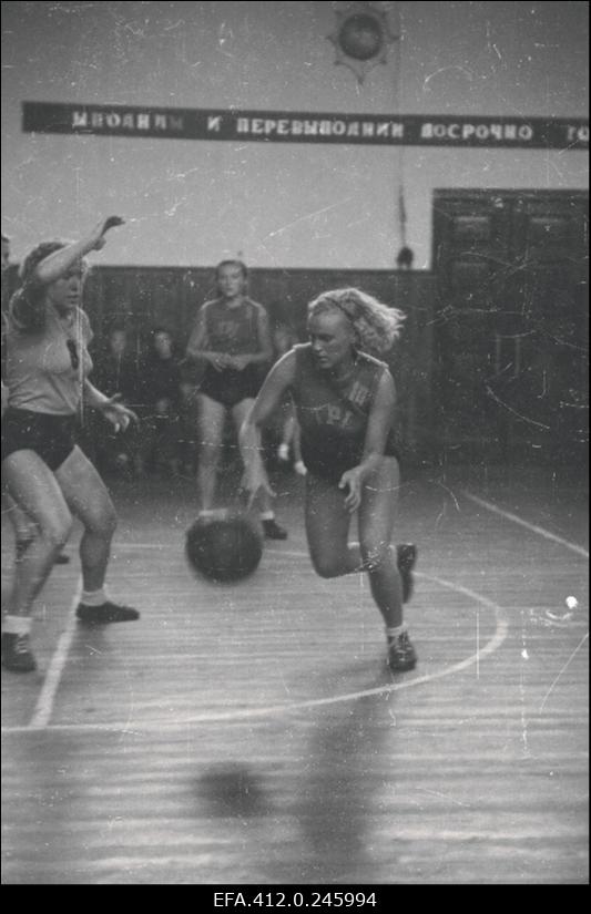 ENSV 1953. a esivõistlused korvpallis.