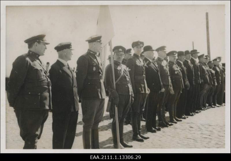 Vabadusristi kavaleride ja sõjainvaliidide päeva tähistamine Tartus 21.05.1936, rivistus Söögiturul