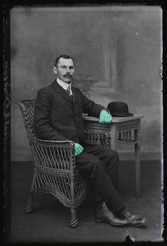 Tõnisson.