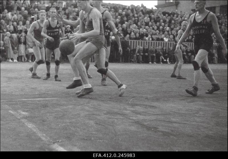 ENSV 1953. a esivõistlused korvpallis.
