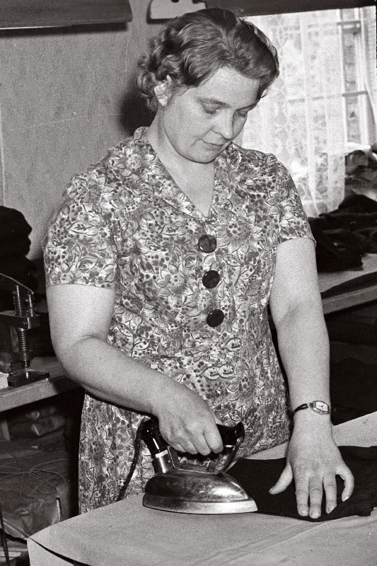 Õmblusvabriku Sangar töötaja E. Villo.