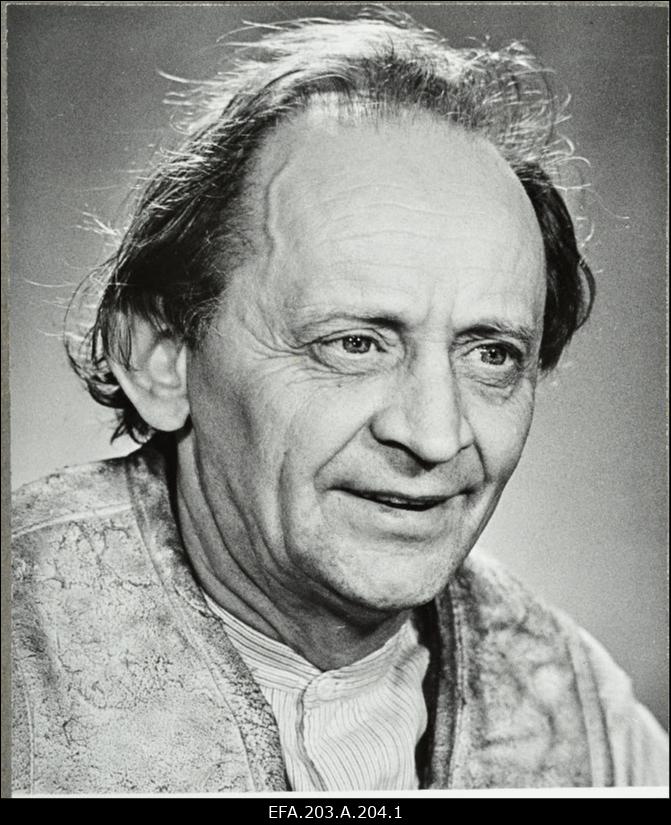 Minna isa - Tallinna Draamateatri näitleja Jüri Järvet.