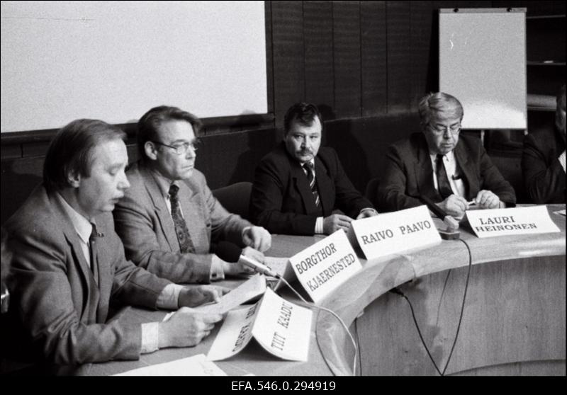 Ametiühingute poolt korraldatud [töökaitsealane] nõupidamine.