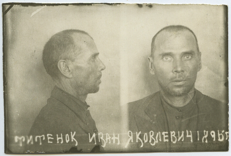 Titenok, Ivan Jakovi p. (s. 1896). Vangifoto uurimistoimikust.