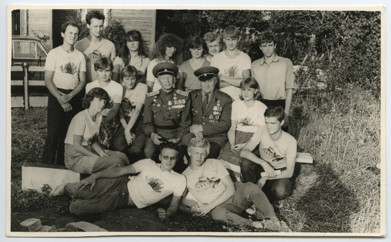 EÜE-83 kohtumine sõjaveteranidega