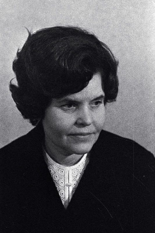Kiljako, Elsa Johannese tütar - Kalinini rajooni rahvakohtuniku kandidaat.