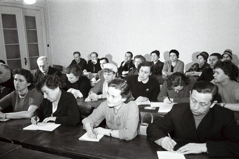 Propagandistide seminarist osavõtjad EKP Tallinna Linnakomitee Poliitharidusmajas.