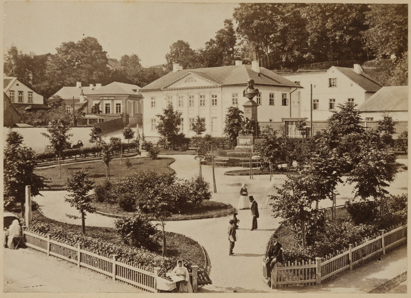 Barclay plats ja monument