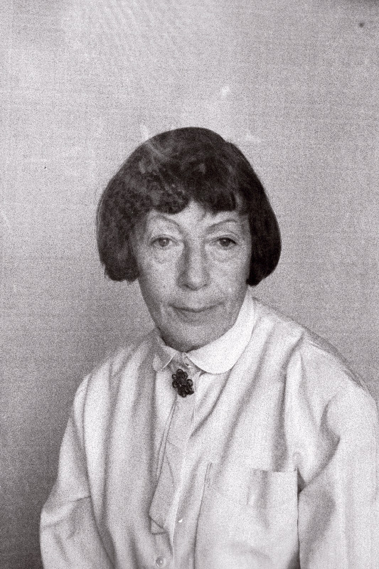 Ekston, Anna, Eesti NSV teeneline kunstiegelane - ballettmeister ja pedagoog.