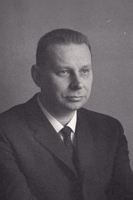 Beekman, Vladimir - kirjanik.