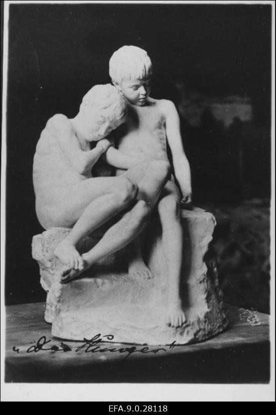 A. Adamson. Skulptuur Napoli lapsed näljas. Kips. 1897.