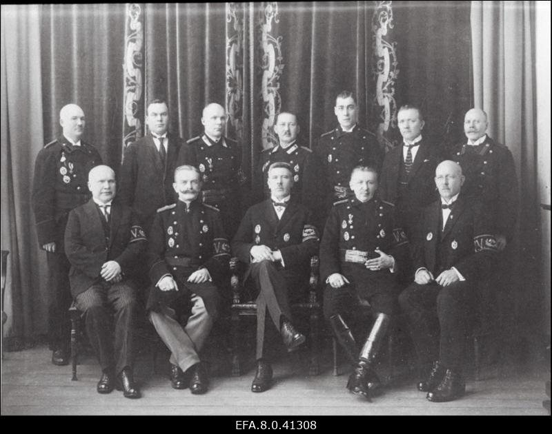 Tallinna Vabatahtliku Tuletõrje Seltsi juhatus 1926. aastal.