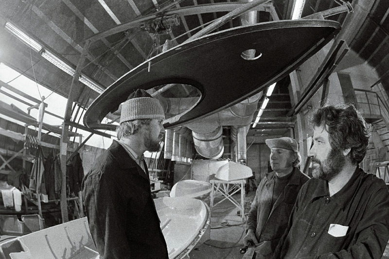 Spordilaevade Eksperimentaaltehase "Finn" - klassi jahtide ehitajad (vasakult) brigadir Enn Luige, Vello Jürjo ja Einar Ilver.