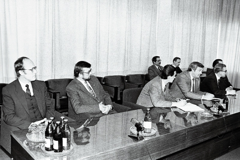 V. Väljase kohtumine Eesti Kongressi delegaatide-kommunistidega.