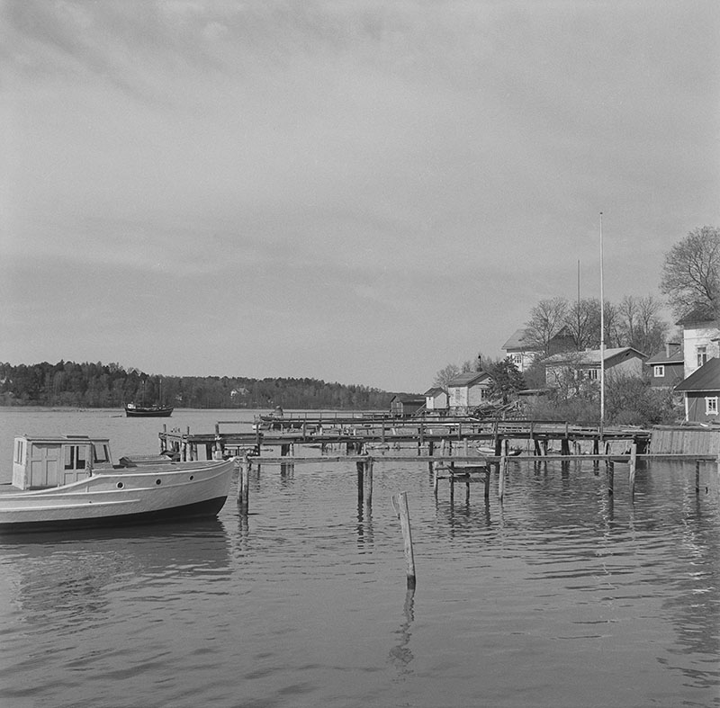 Pikisaaren niemen asutusta; ulkokuva