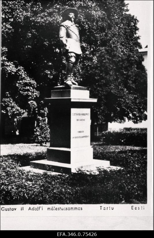 Gustav II Adolfi mälestussammas.