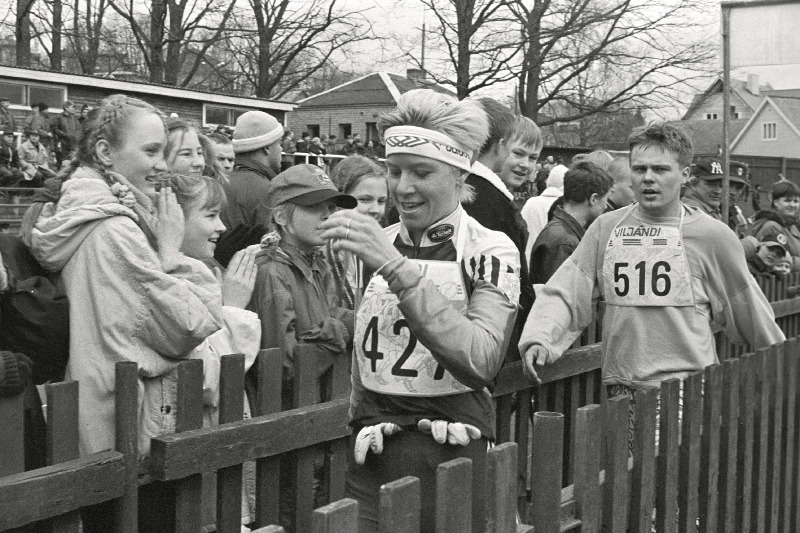 68. ümber Viljandi järve jooksul finišeerib esimese naisena Cristel Vahtra.