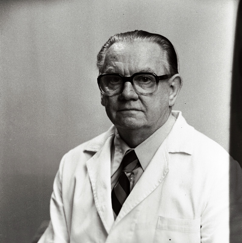 Maarjamõisa Kliiniku neurokirurg professor Ernst Raudam.
