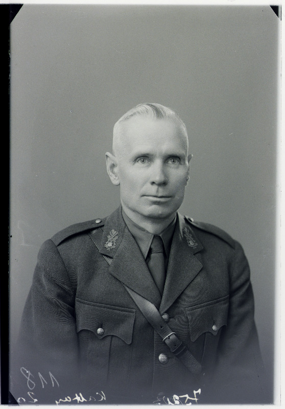 Vabadussõja ajaloo komitee töökomisjoni juht kolonel Mihkel Kattai.