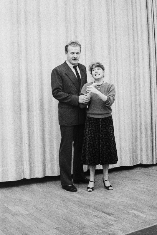 RAT "Estonia" solistide kontserdil Moskvas esinevad Sirje ja Väino Puura.