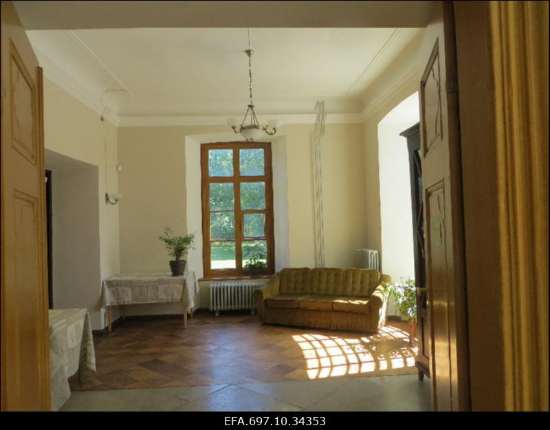 Hiiumaa. Suuremõisa lossi sisevaade.