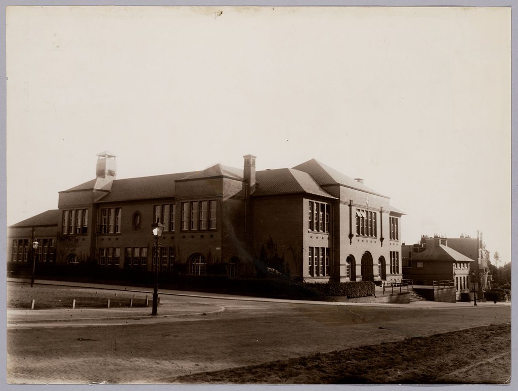 HBS voor meisjes | Secondary School for Girls Arnhem
