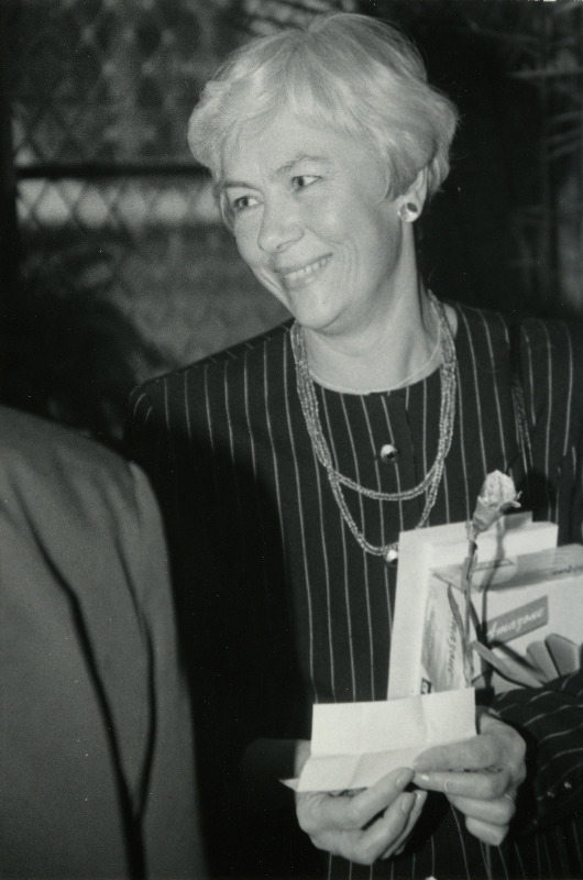 Pelgulinna Keskkooli kunstiõpetaja Tiiu Isok Mustpeade Majas Aasta õpetaja austamisel.