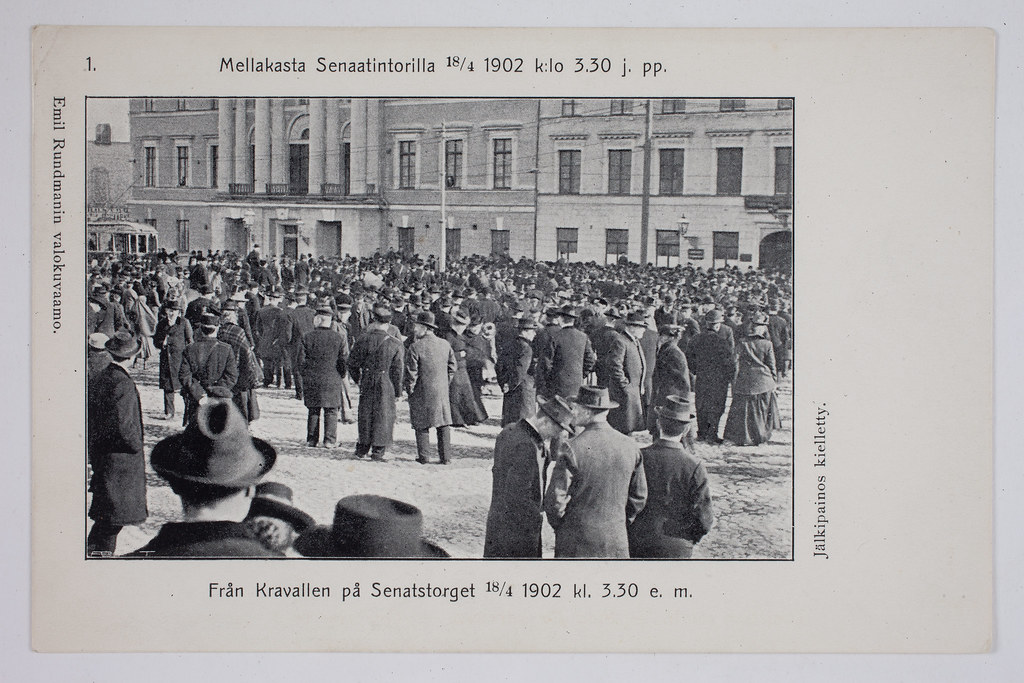 Helsinki Senate Square, 3.30 pm, April 18, 1902