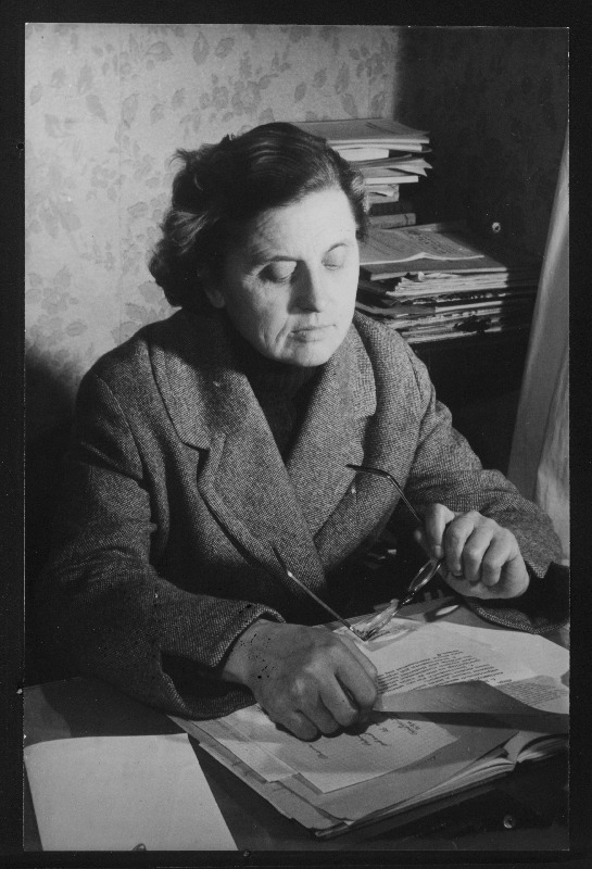 Viljandi rajooni Uusna sovhoosi direktor I. Treier.