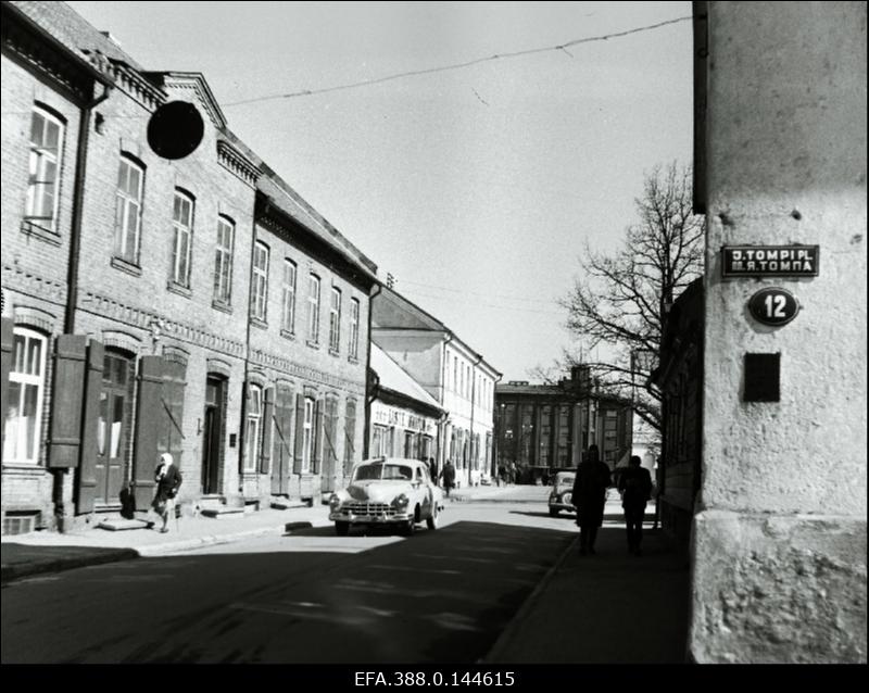 V. Kingissepa tänav Viljandis.