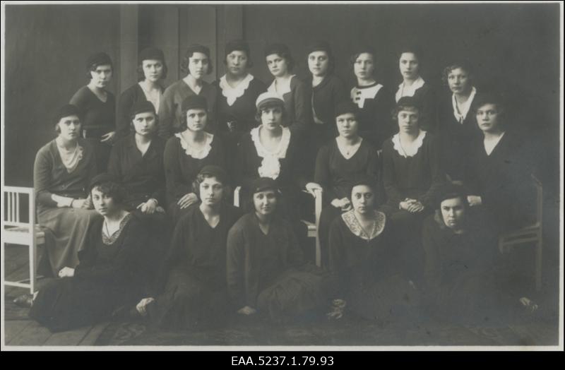 Korporatsiooni Filiae Patriae liikmete grupifoto
