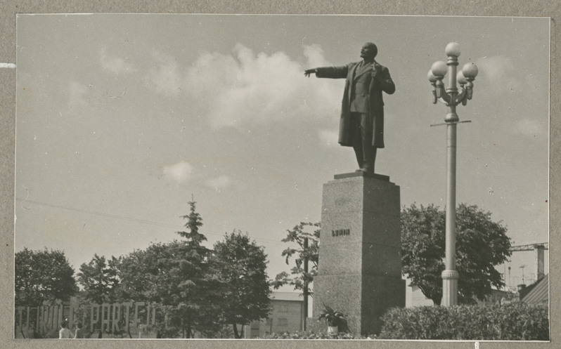 Narva - võitlev linn, töötav linn