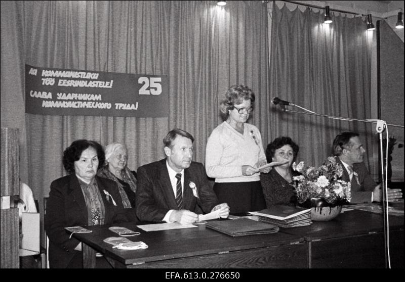 Kommunistliku töö liikumise 25. aastapäevale pühendatud konverents "Maratis".