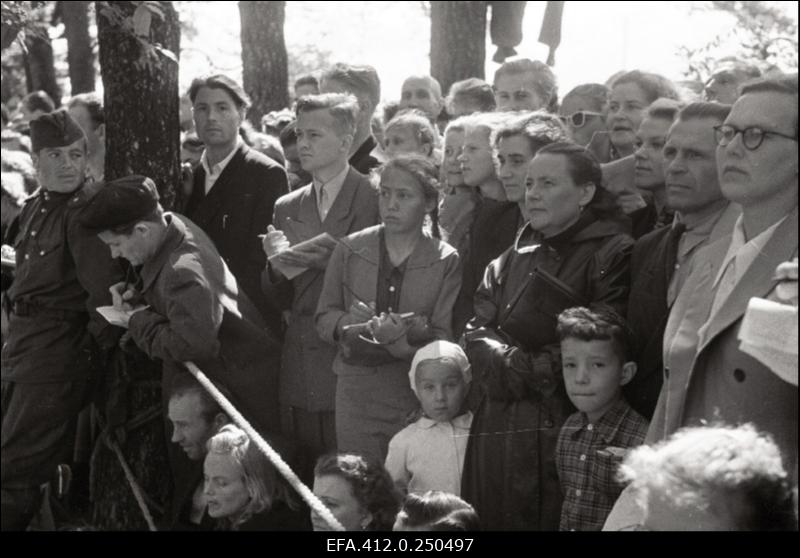 Motovõistlused Pirital.