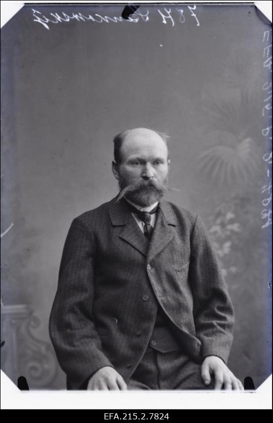 Sankowsky [Sankowski].