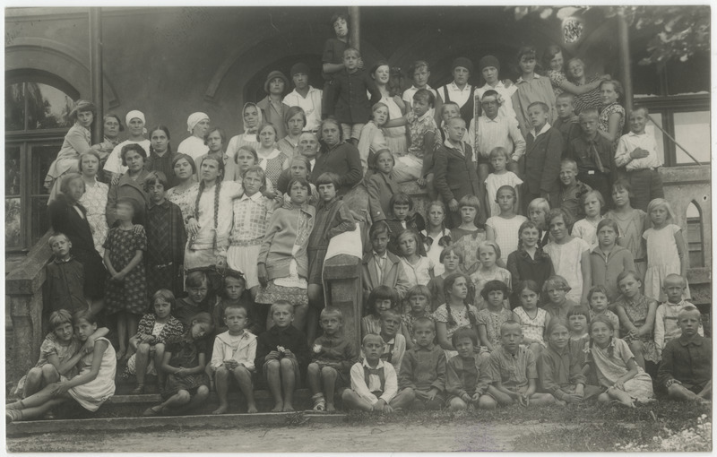 Vissi koloniipere majatrepil