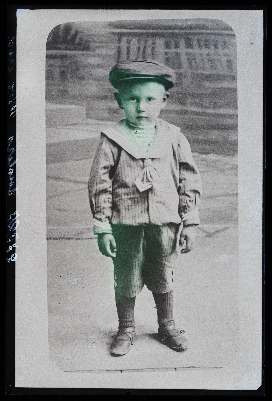 Poisi foto, (09.10.1918 fotokoopia tellija, Enders).