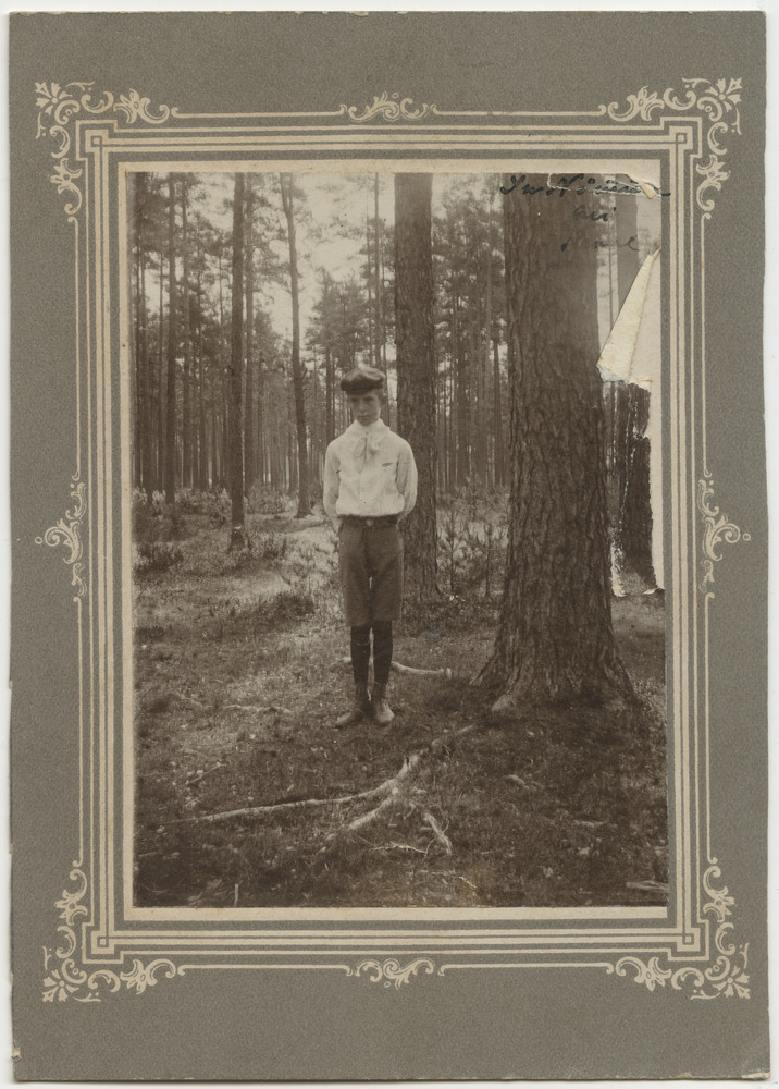 Aleksander Ferdinand Blumbergi koolivend Fischer metsas