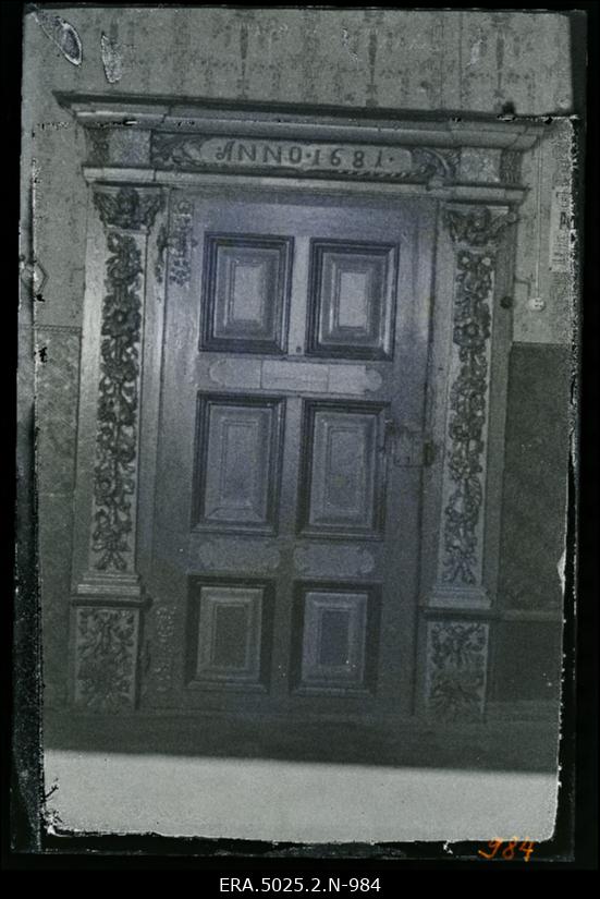 Tallinn. Raekoja 3 siseportaal