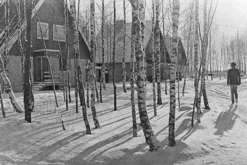 Vaade valmivatele üheperekonnaelamutele "Ants" Harju rajooni Ääsmäe sovhoosis.