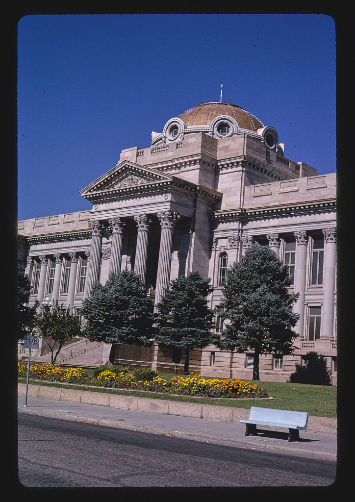 Pueblo County Courthouse, angle 3, 10th Street, Pueblo, Colorado (LOC)