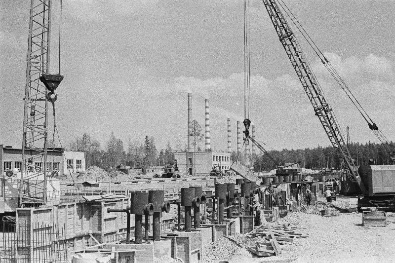 Vaade Tallinna Kalakombinaadi soojaveekanali ehitusele kalade kasvatamiseks Balti Soojuselektrijaama lähedal.