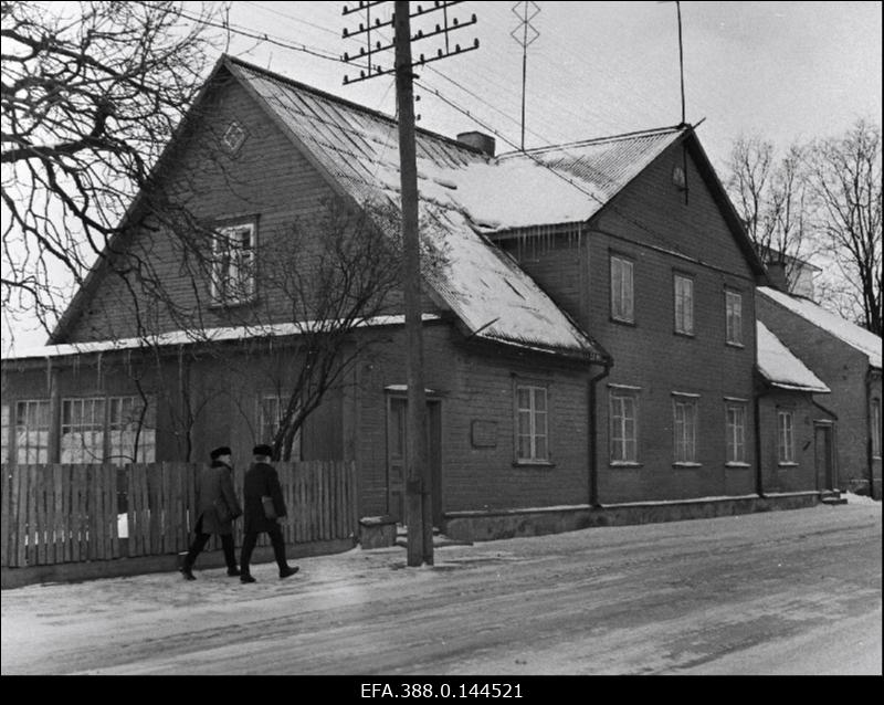 Vaade hoonele, kus asus ajalehe Sakala toimetus aastatel 1878 -1881.