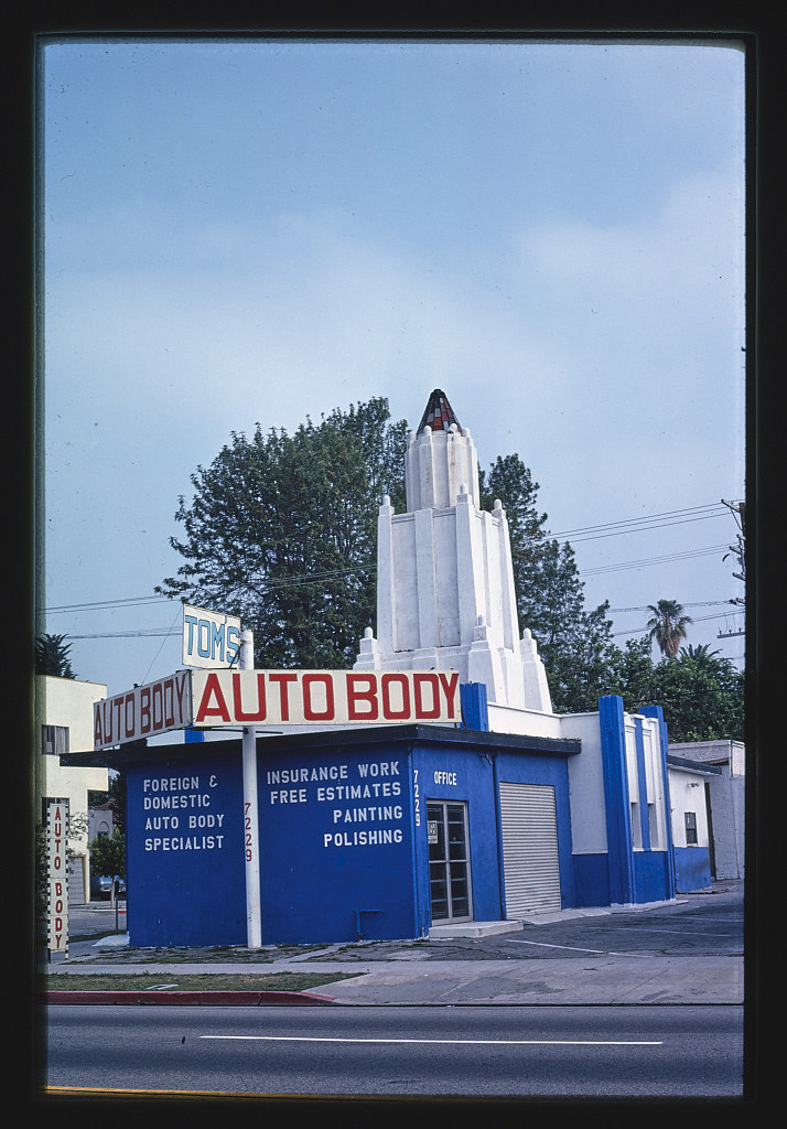 Old gas station, 7229 W. Melrose Ave., Los Angeles, California (LOC)