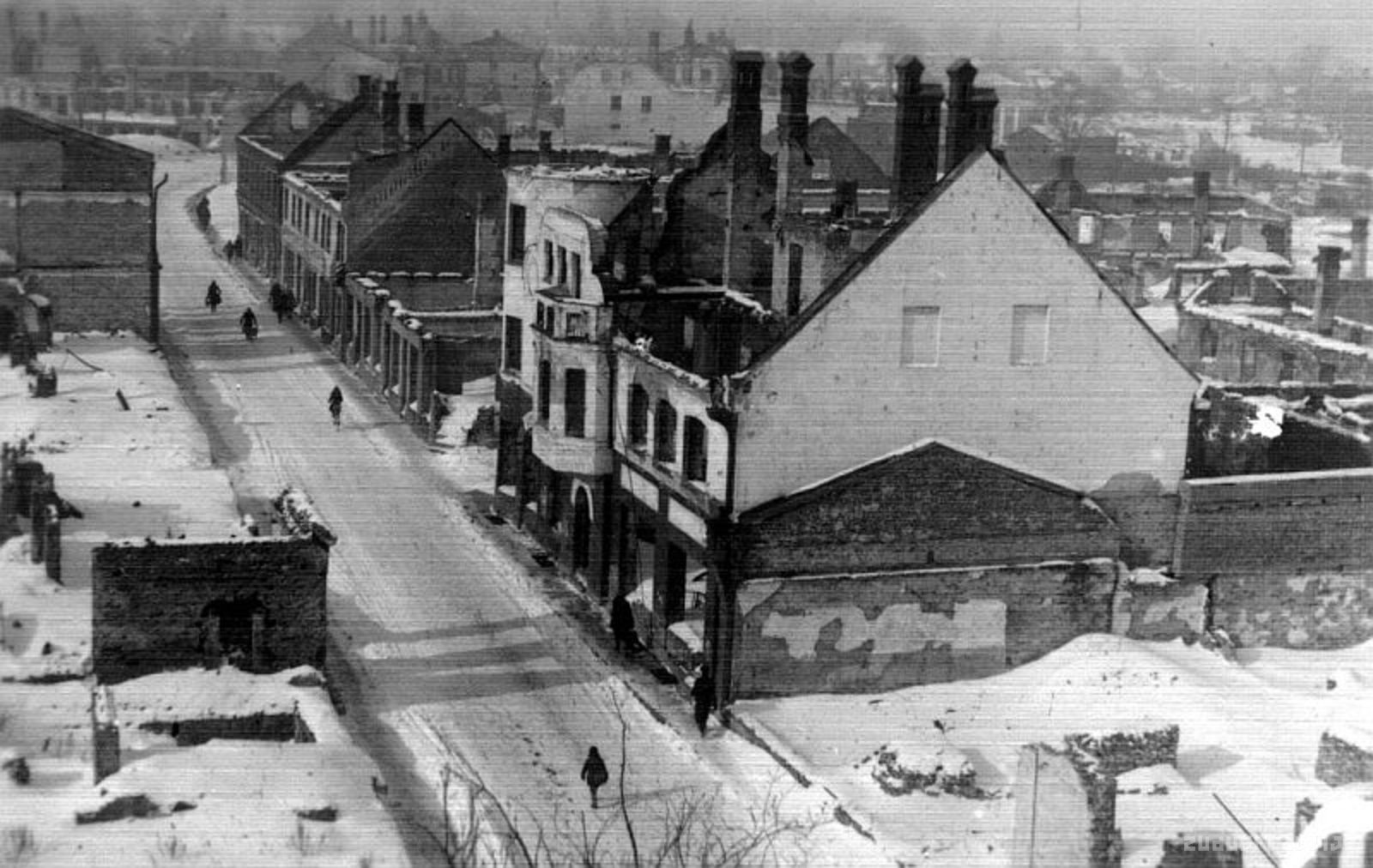 Valmiera. Rīgas ielas sākums