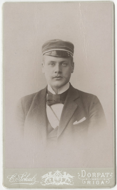 Korporatsioon "Estonia" liige William von Barlowen, portreefoto