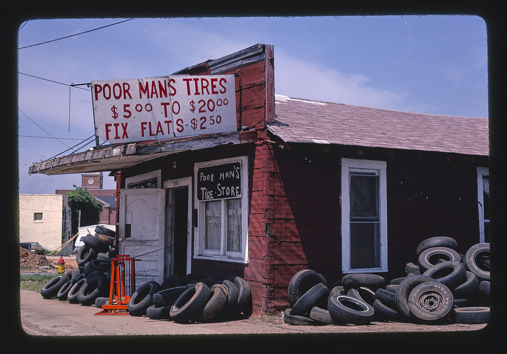 Poor Man's Tires, Greenwood Road, Shreveport, Louisiana (LOC)