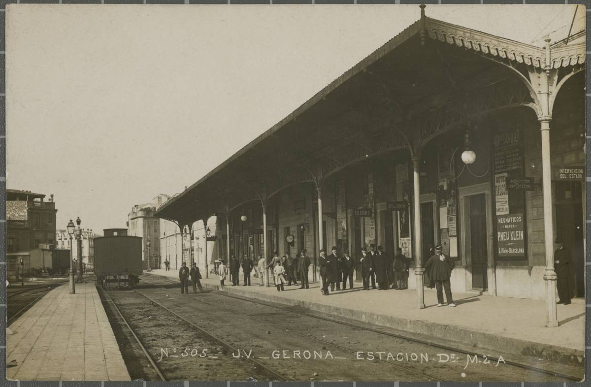 No.-505-Gerona-Estación de MZA - The railway station in Girona.