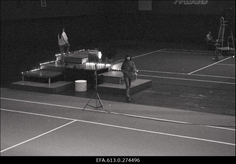 Tennisehallis "Mood ja Muusika".