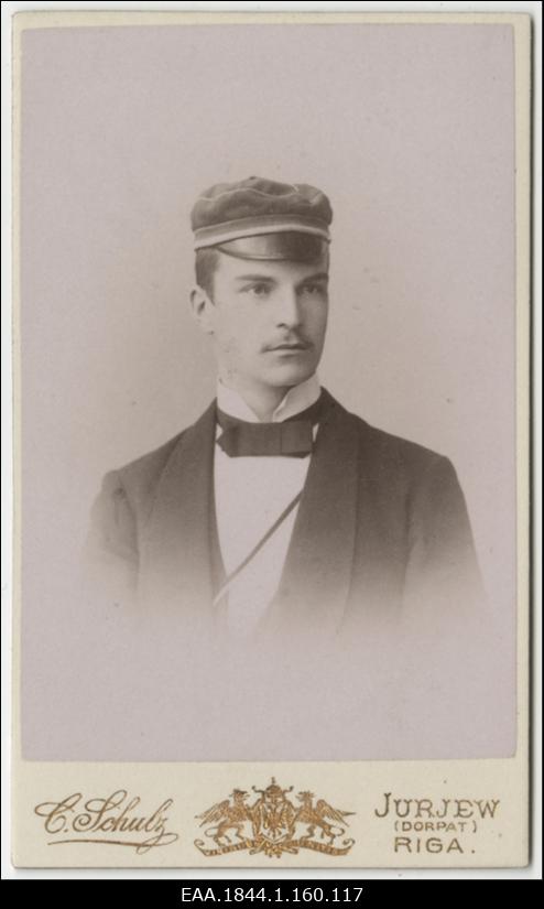 Korporatsiooni "Livonia" liige Ernst von Roth, portreefoto